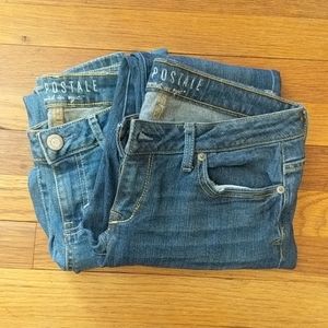 2 pairs Aeropostale Jegging 6 short (Juniors)